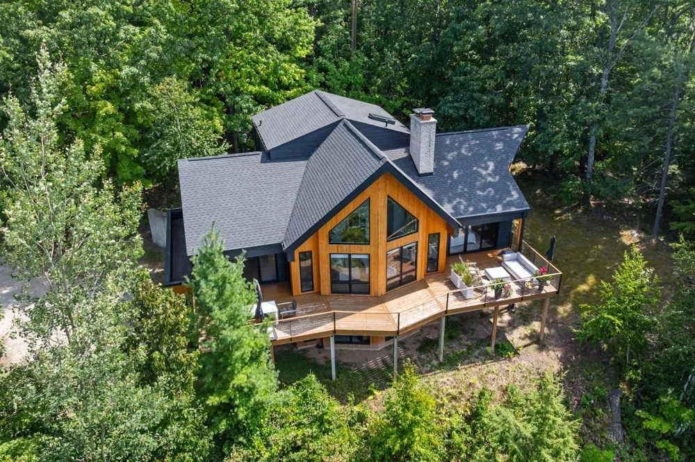 875 Lost Nations Trail Peninsula Township, MI 49686