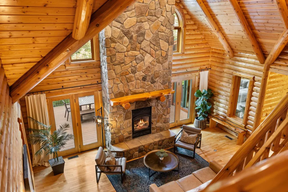 8787 Wheeler Pines Drive Whitewater Township, MI 49690
