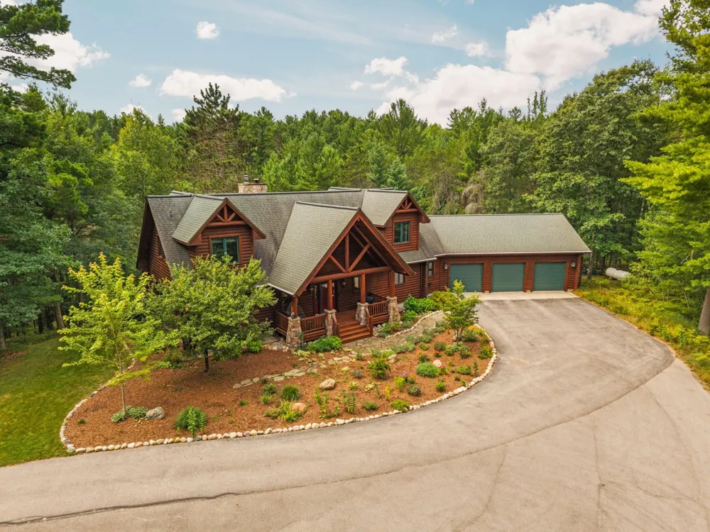 8787 Wheeler Pines Drive Whitewater Township, MI 49690