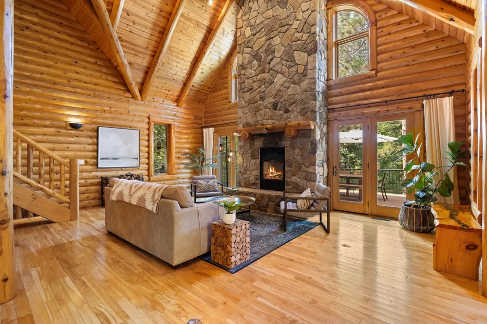 8787 Wheeler Pines Drive Whitewater Township, MI 49690