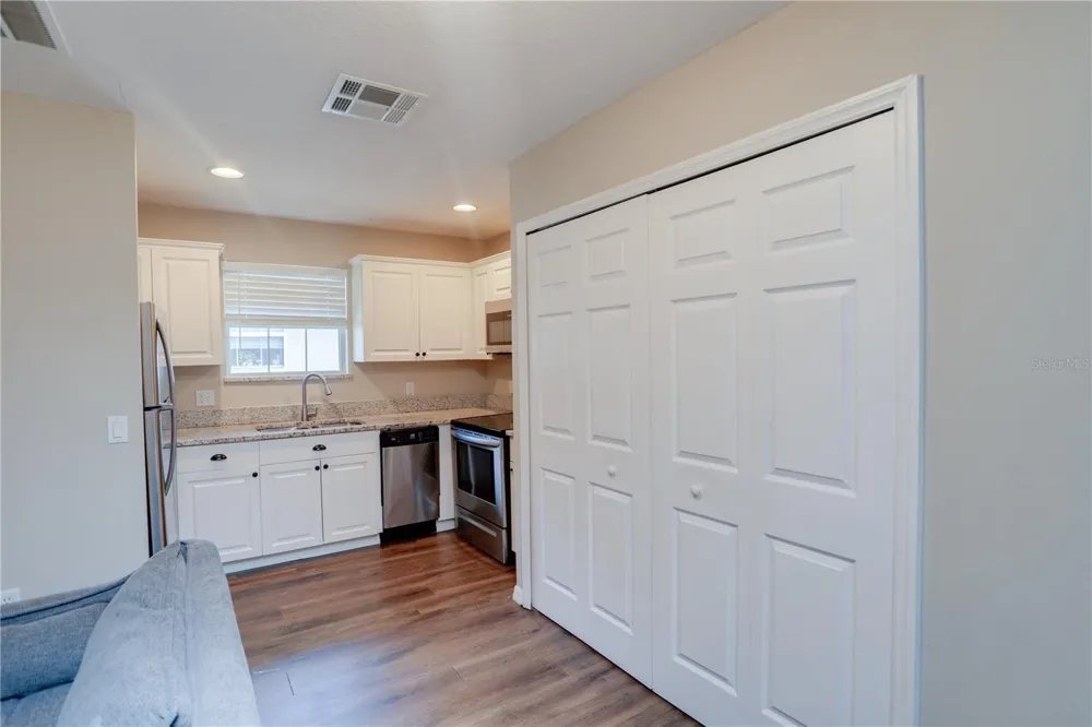 14222 SONCO AVENUE Windermere, FL 34786