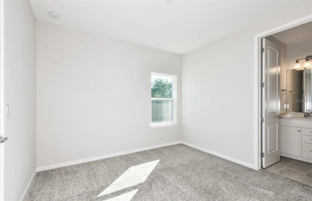 4718 HARRINGTON FIELDS DRIVE Davenport, FL 33837