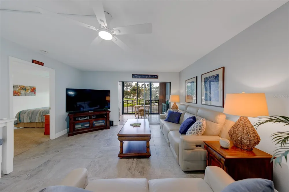19029 US HIGHWAY 19 #26-204 Clearwater, FL 33764