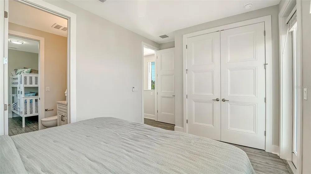12435 DOCKSIDE TERRACE Cortez, FL 34215