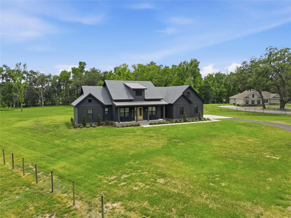 2398 GEORGE WHEELER ROAD Lakeland, FL 33810