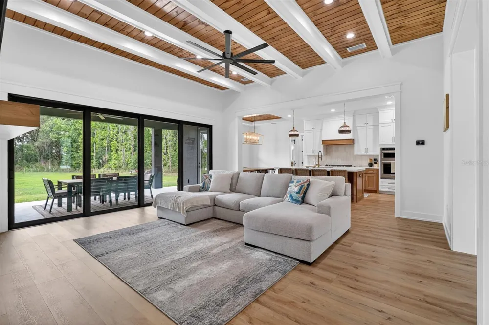 2398 GEORGE WHEELER ROAD Lakeland, FL 33810