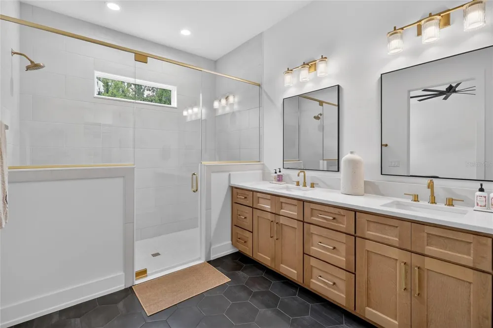 2398 GEORGE WHEELER ROAD Lakeland, FL 33810