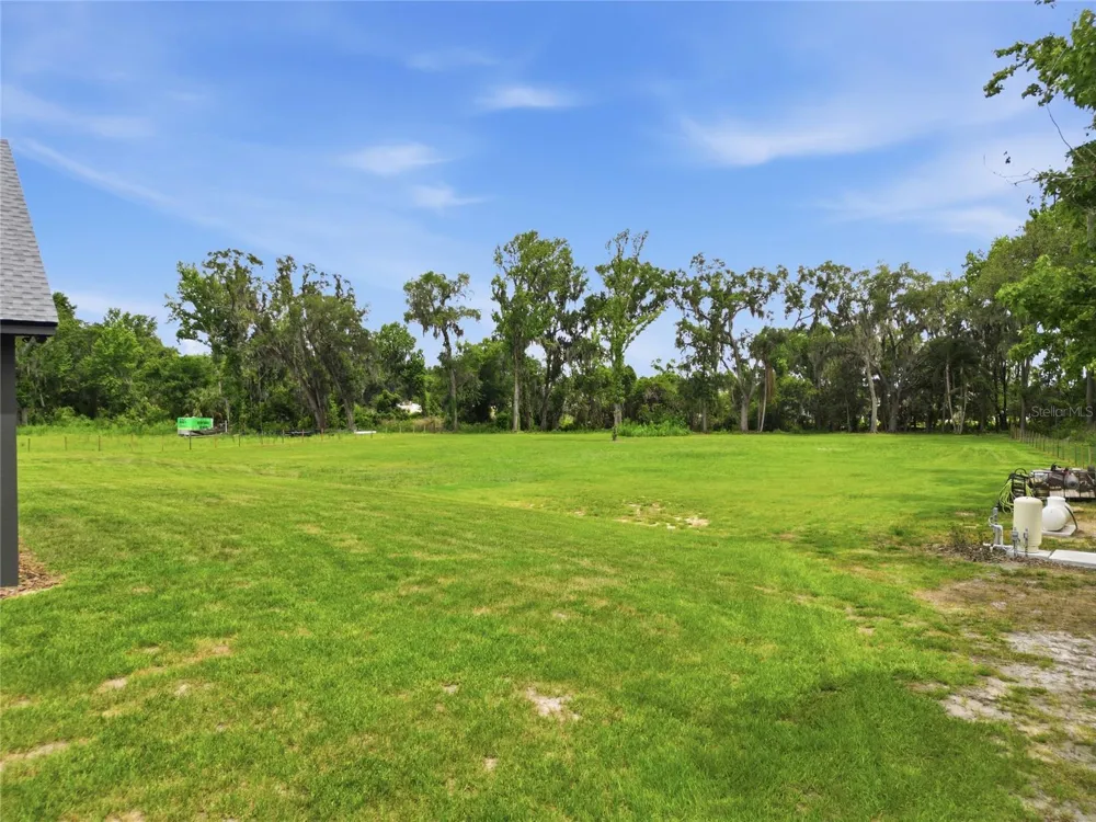 2398 GEORGE WHEELER ROAD Lakeland, FL 33810