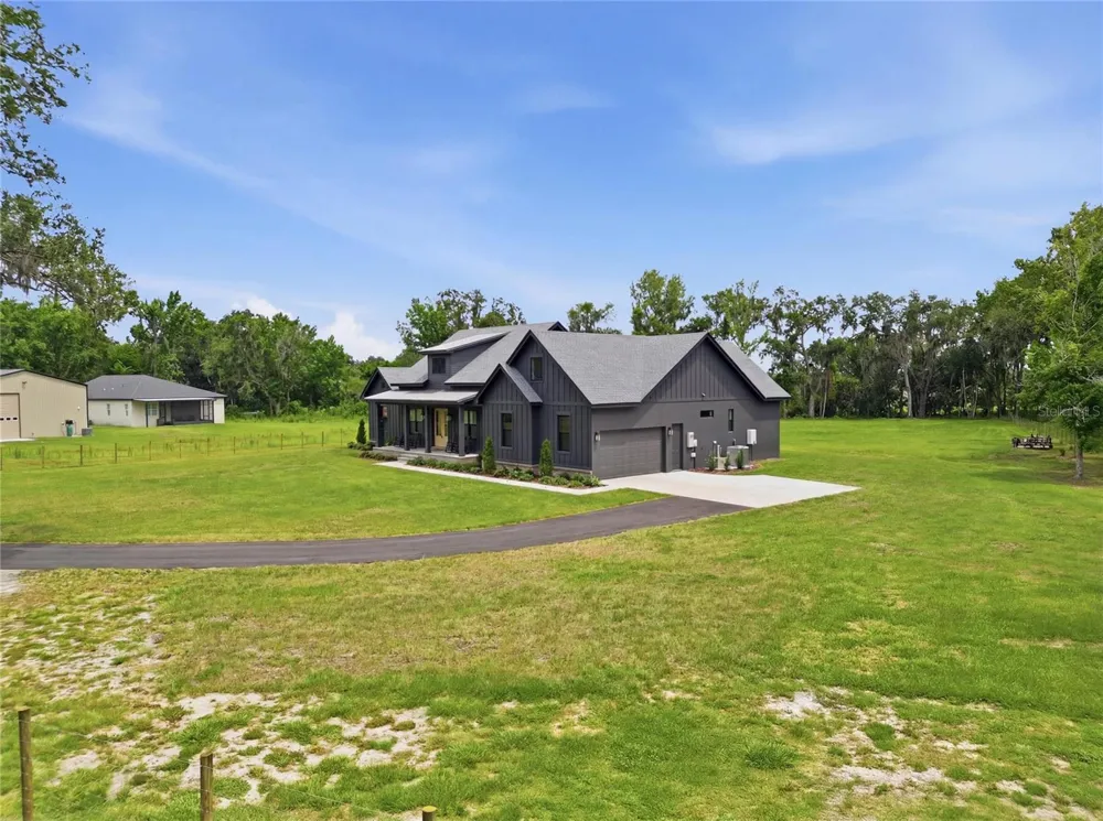 2398 GEORGE WHEELER ROAD Lakeland, FL 33810