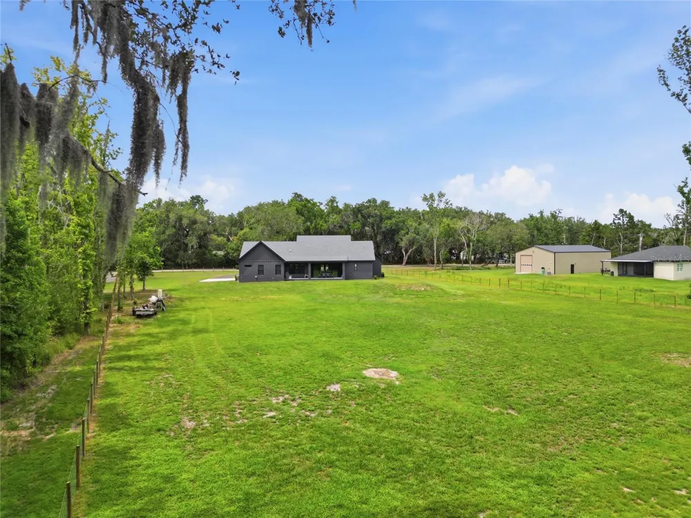 2398 GEORGE WHEELER ROAD Lakeland, FL 33810