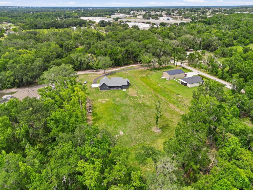 2398 GEORGE WHEELER ROAD Lakeland, FL 33810