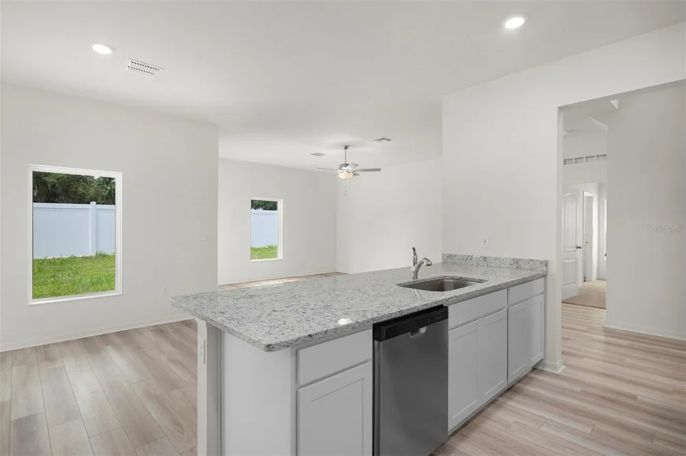 13347 TULA LOOP Astatula, FL 34705
