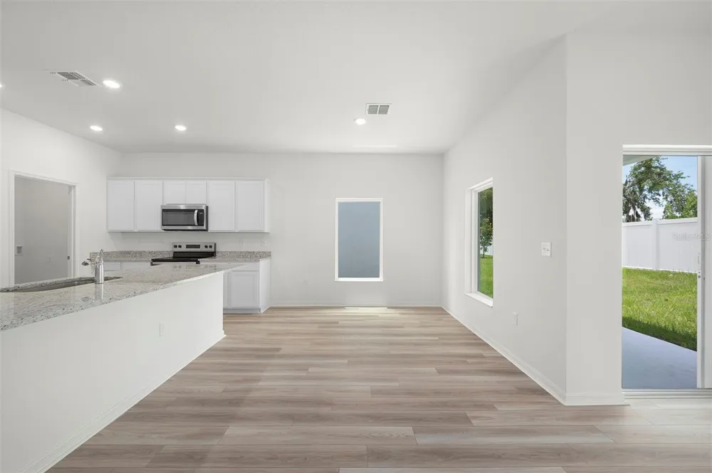13347 TULA LOOP Astatula, FL 34705