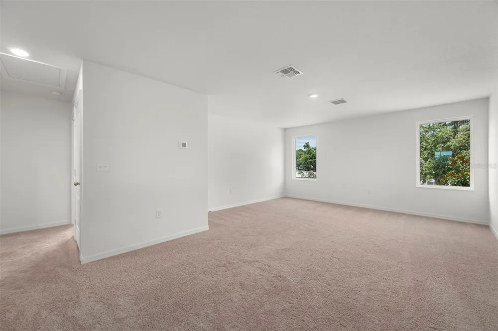 13347 TULA LOOP Astatula, FL 34705
