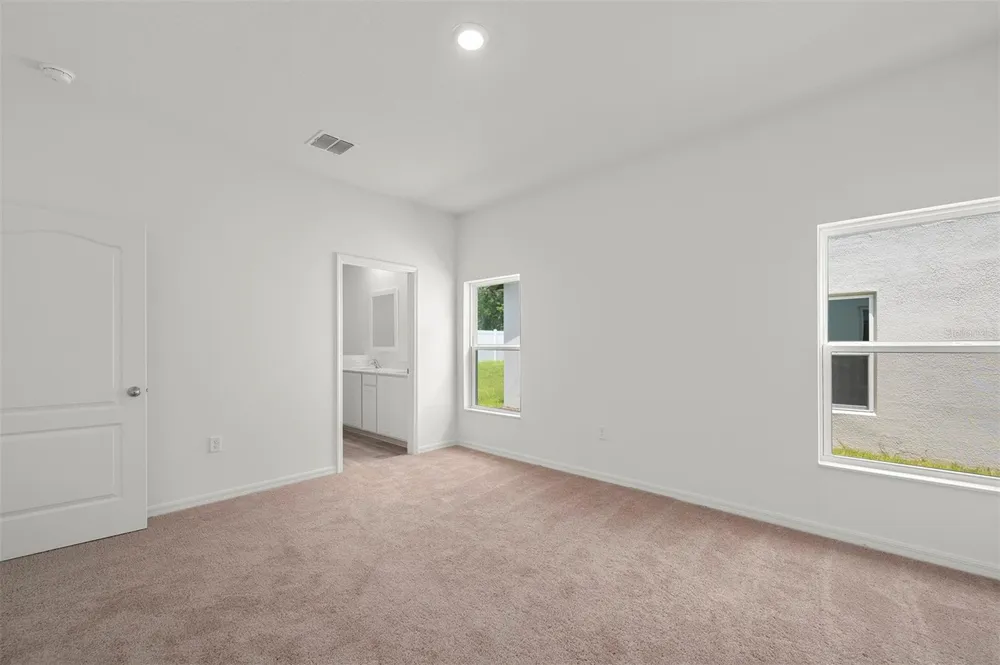 13347 TULA LOOP Astatula, FL 34705