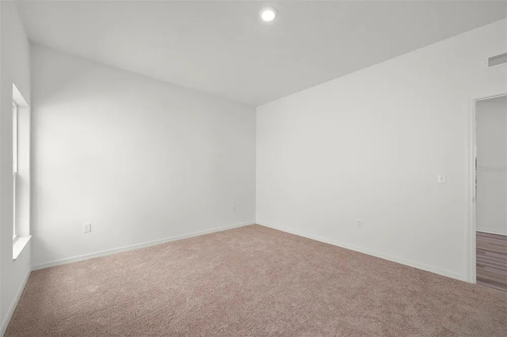 13347 TULA LOOP Astatula, FL 34705