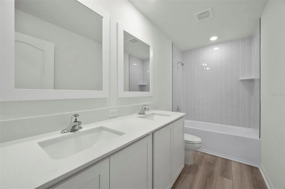 13347 TULA LOOP Astatula, FL 34705