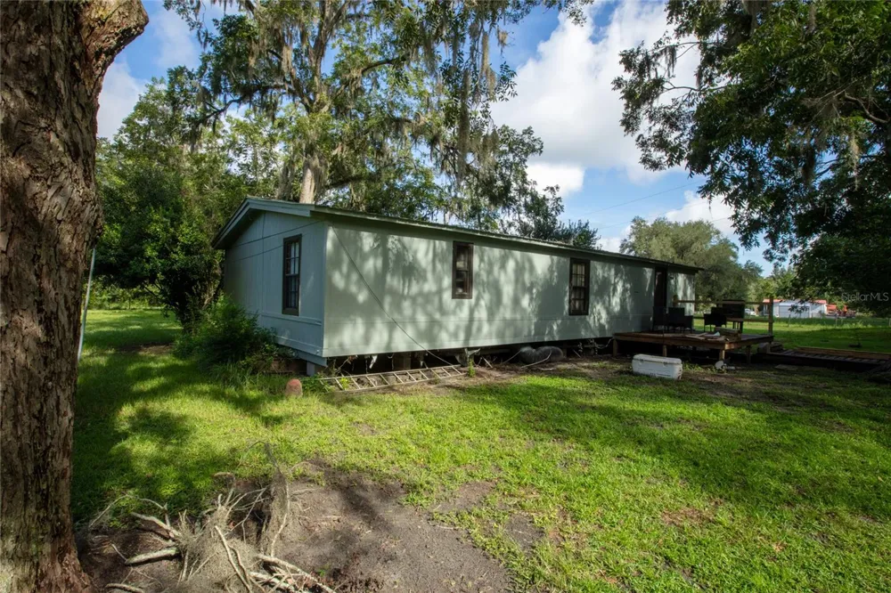 9284 NW CR  225 Starke, FL 32091