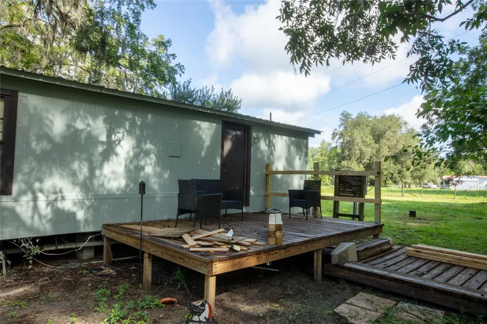 9284 NW CR  225 Starke, FL 32091