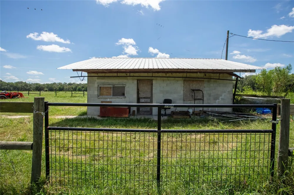9284 NW CR  225 Starke, FL 32091
