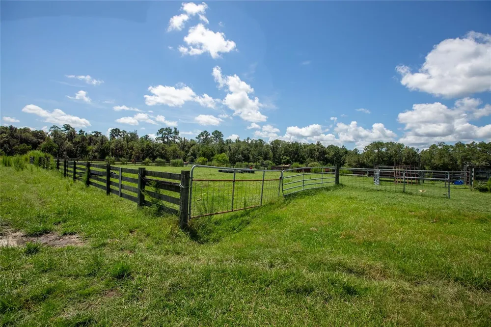 9284 NW CR  225 Starke, FL 32091