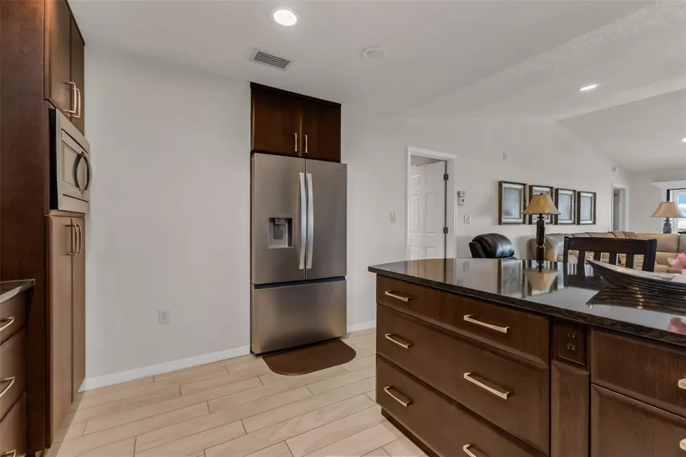 240 LEWIS CIRCLE #23 Punta Gorda, FL 33950