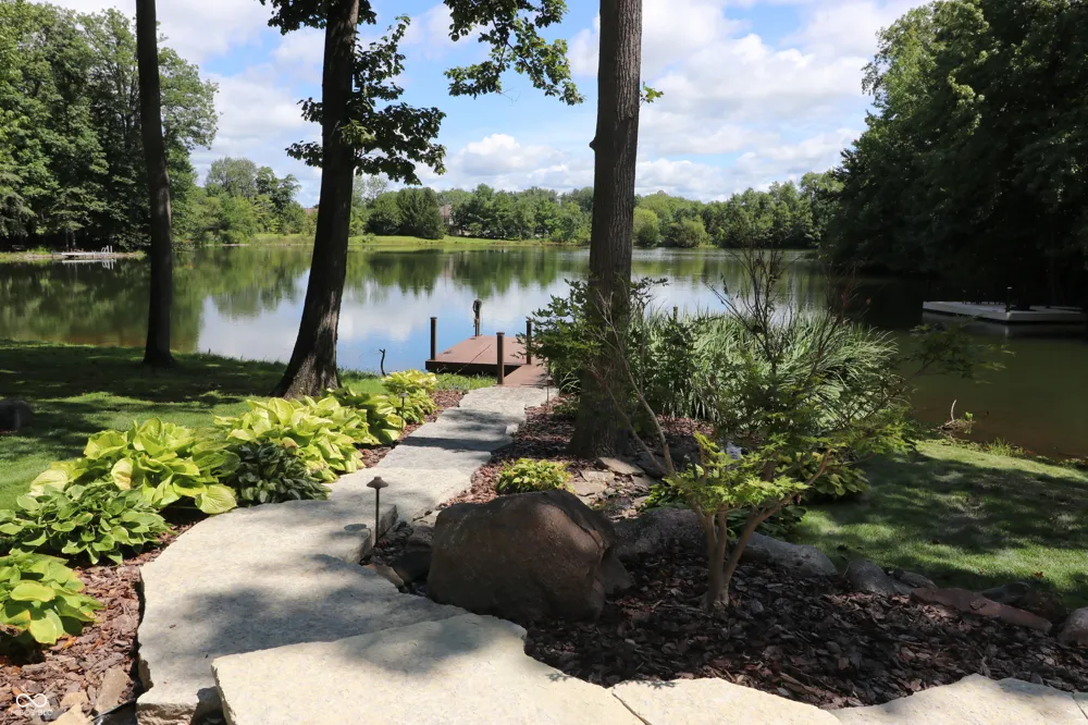 231 Lakeshore Drive Batesville, IN 47006