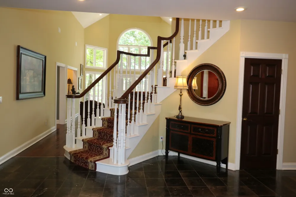 231 Lakeshore Drive Batesville, IN 47006