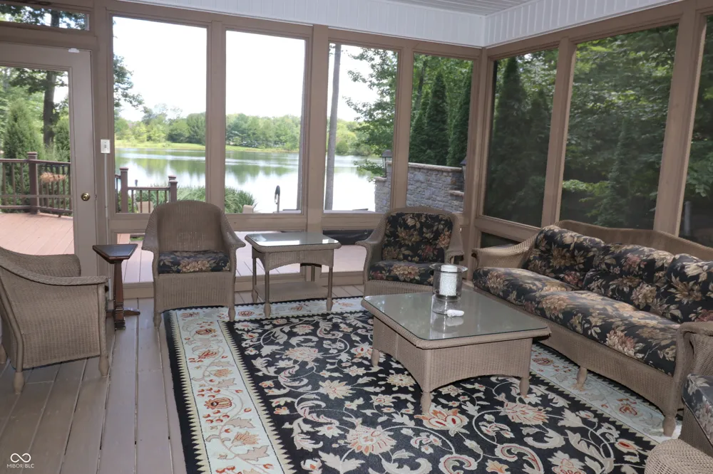 231 Lakeshore Drive Batesville, IN 47006