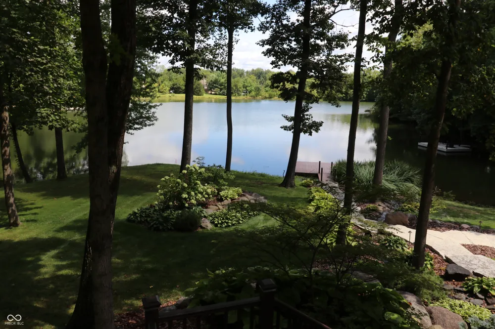 231 Lakeshore Drive Batesville, IN 47006