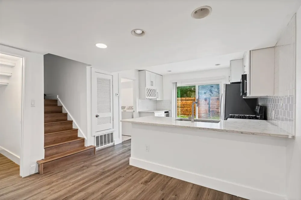 6401 Chimney Creek Circle #A Austin, TX 78723
