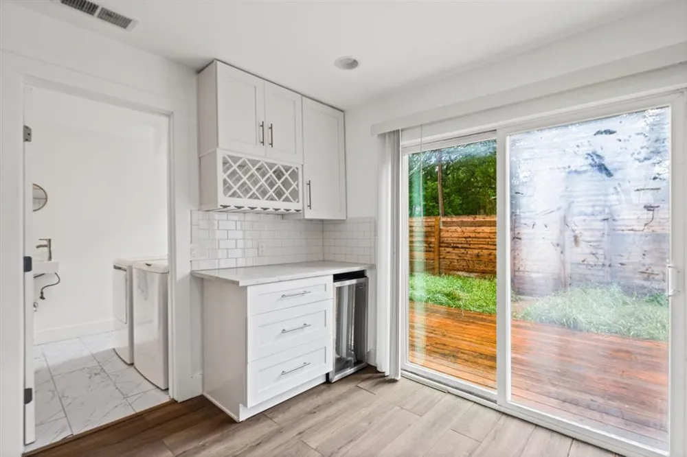 6401 Chimney Creek Circle #A Austin, TX 78723