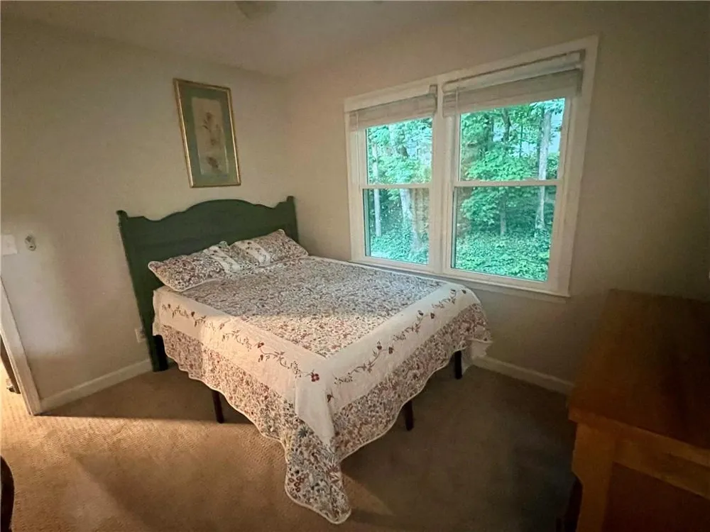 5434 Dunwoody Knoll Court Dunwoody, GA 30338