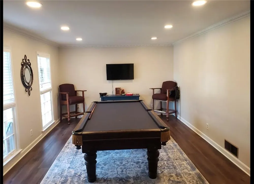 5434 Dunwoody Knoll Court Dunwoody, GA 30338
