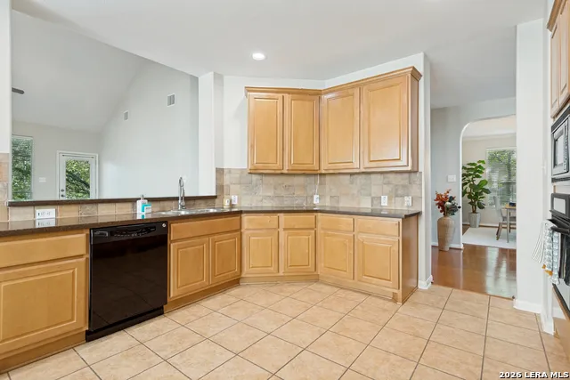722 Aster Trail San Antonio, TX 78256