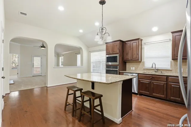 3350 HIGHLINE TRL San Antonio, TX 78261