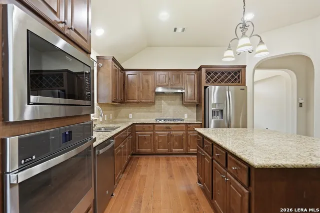 3350 HIGHLINE TRL San Antonio, TX 78261