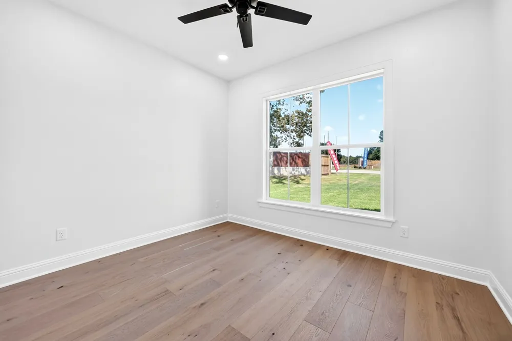 302 Grace Lane Athens, TX 75751