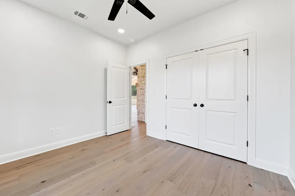 302 Grace Lane Athens, TX 75751