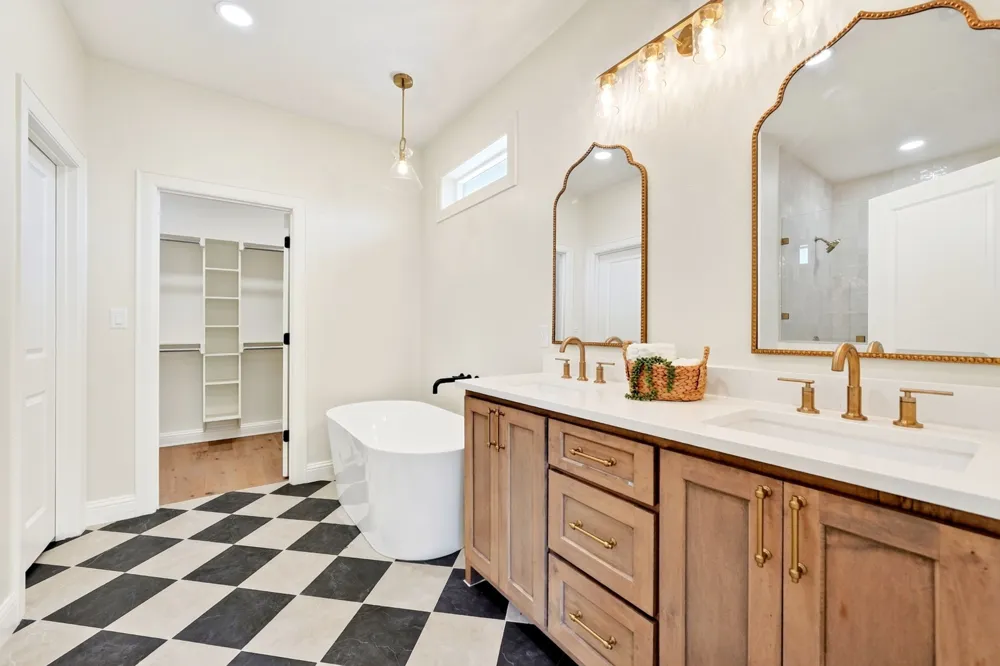 302 Grace Lane Athens, TX 75751