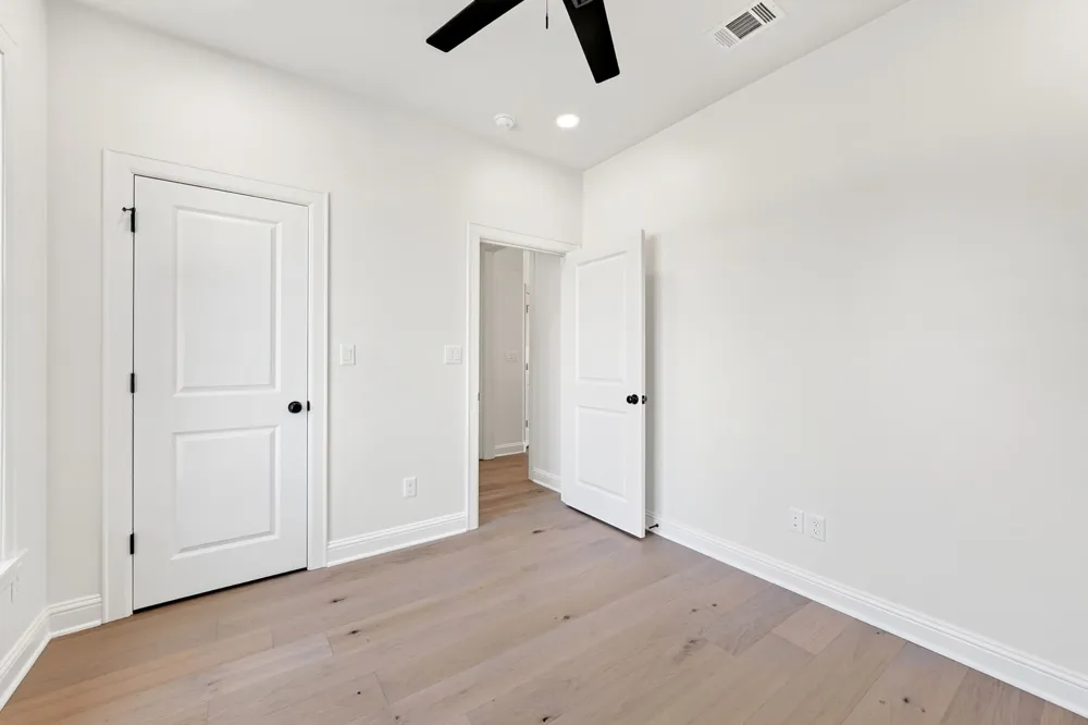 302 Grace Lane Athens, TX 75751