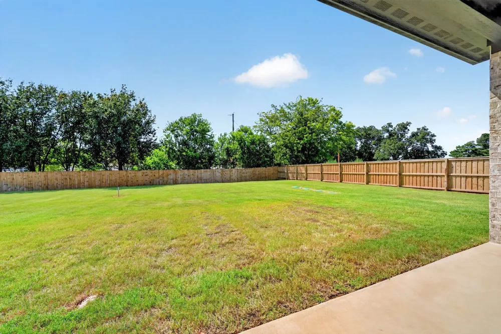 302 Grace Lane Athens, TX 75751