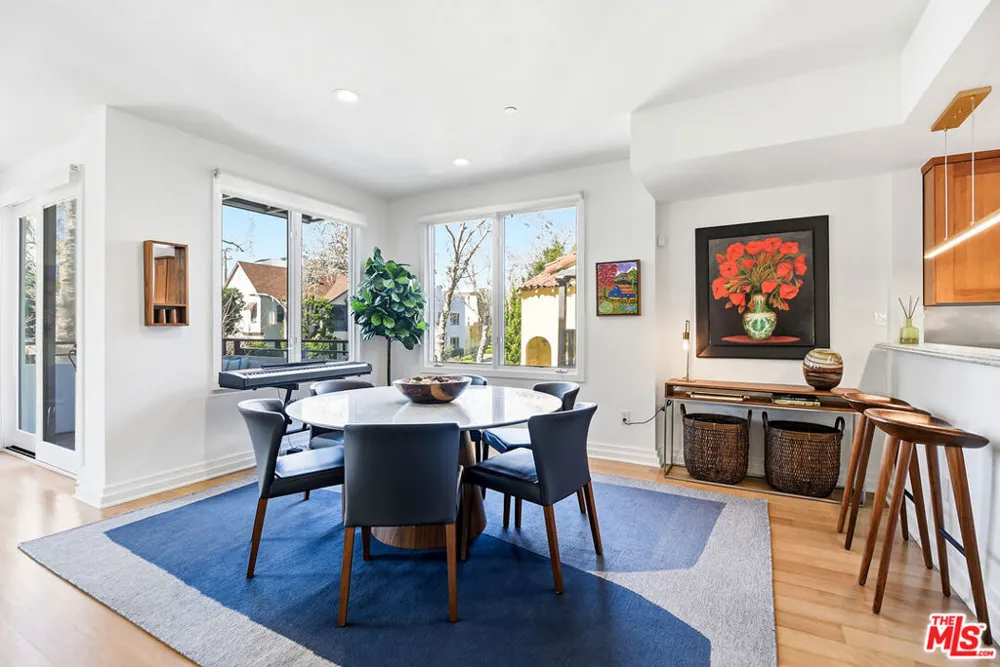 130 Swall Drive #201 Beverly Hills, CA 90211