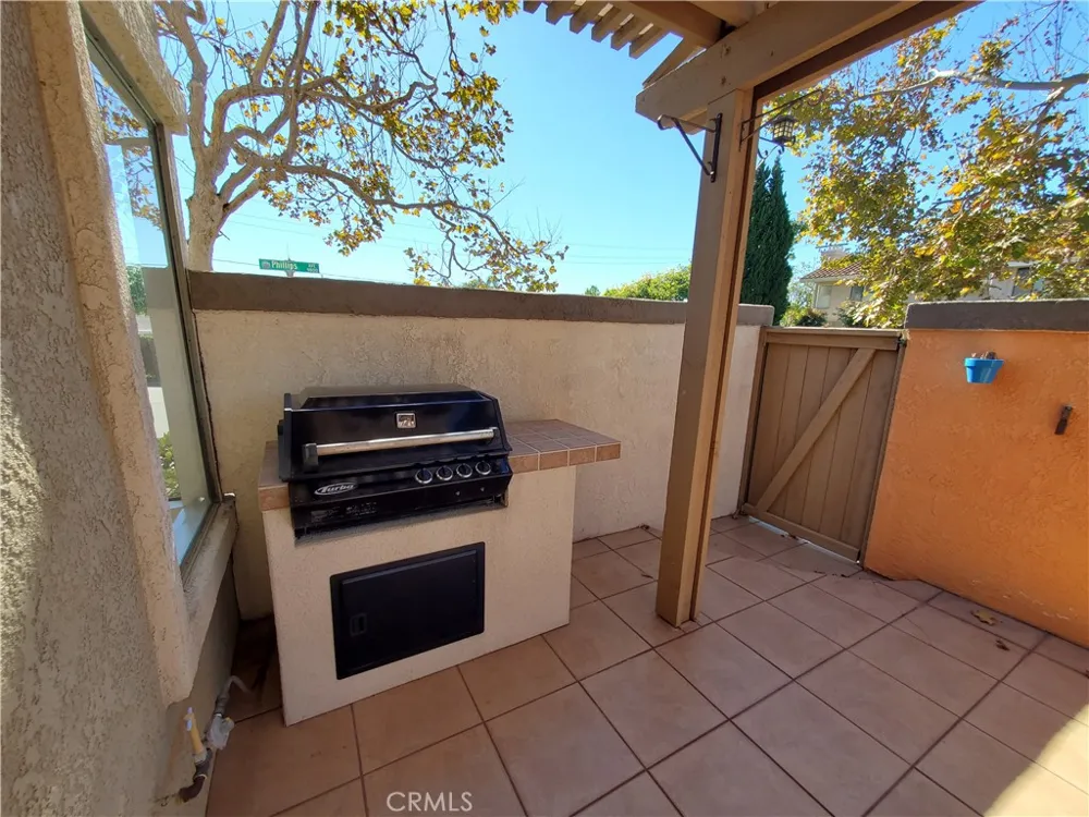18269 Peters Court Fountain Valley, CA 92708