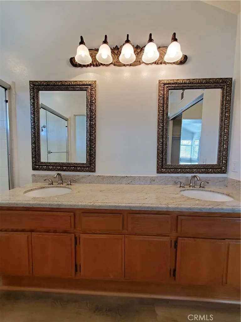 18269 Peters Court Fountain Valley, CA 92708
