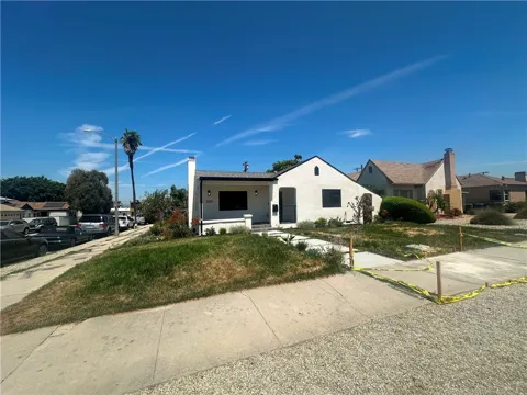 2529 W 73rd