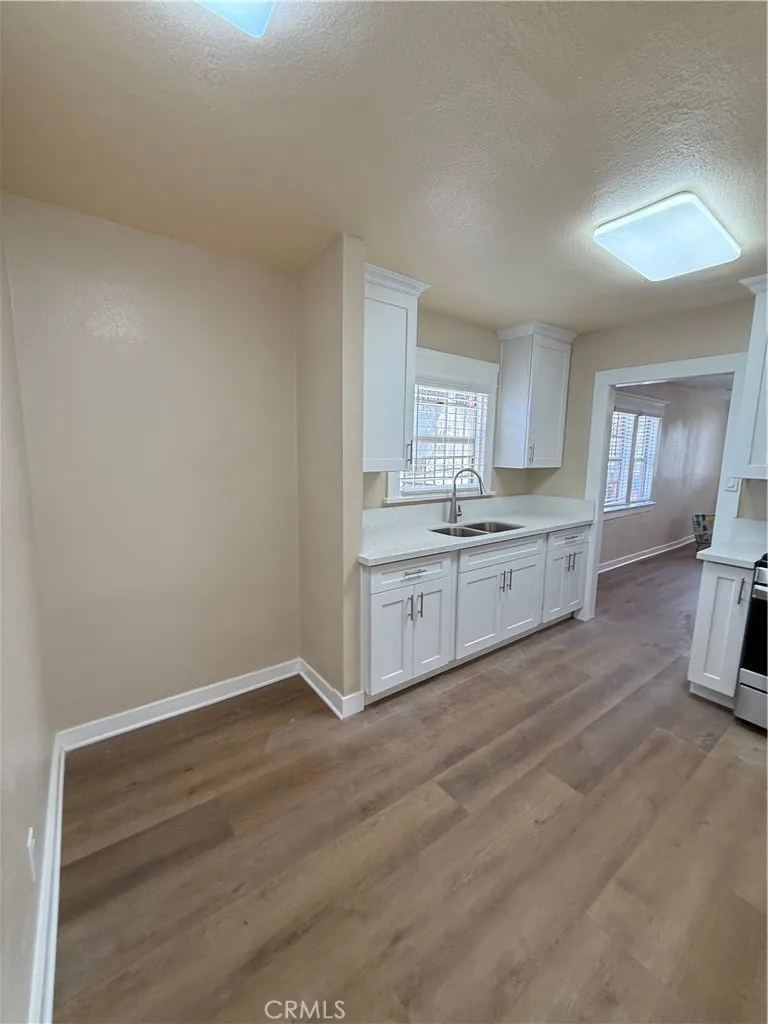 243 E 82nd Los Angeles, CA 90003
