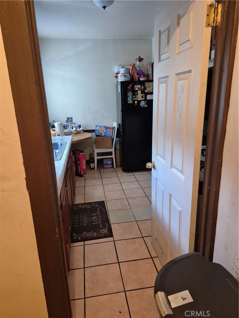 243 E 82nd Los Angeles, CA 90003