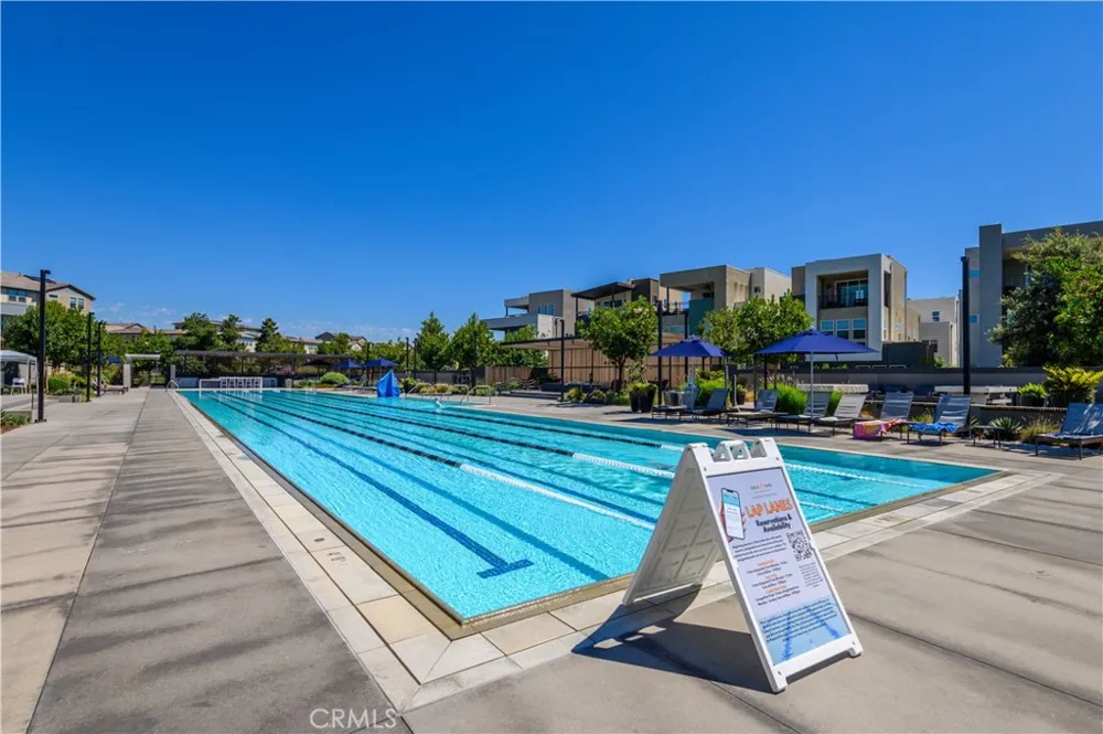 136 Rondo Irvine, CA 92618