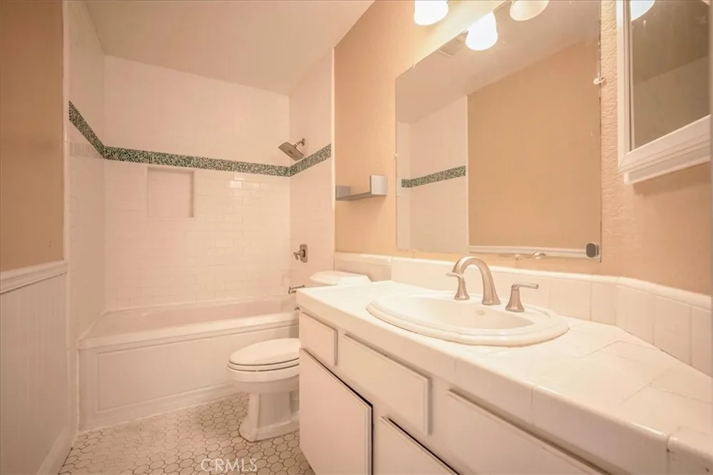 13512 Pecan Lane #73 Tustin, CA 92782